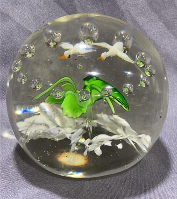 Vtg Glass Paperweight