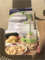 Curly fry cutter