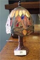 LEADED AND JEWELED GLASS DESK LAMP