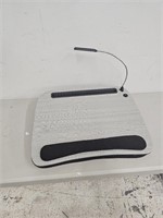 Laptop stand with pillow