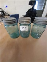 Ball Mason Jars with Lids - 3