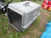 Classic Kennel  - 16"Wx22"Dx15"H