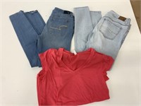 American Eagle Jeans Size 10 & Firefly T-Shirt M