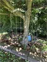 2 Wire Trellis