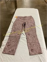 Knox Rose, medium purple pants