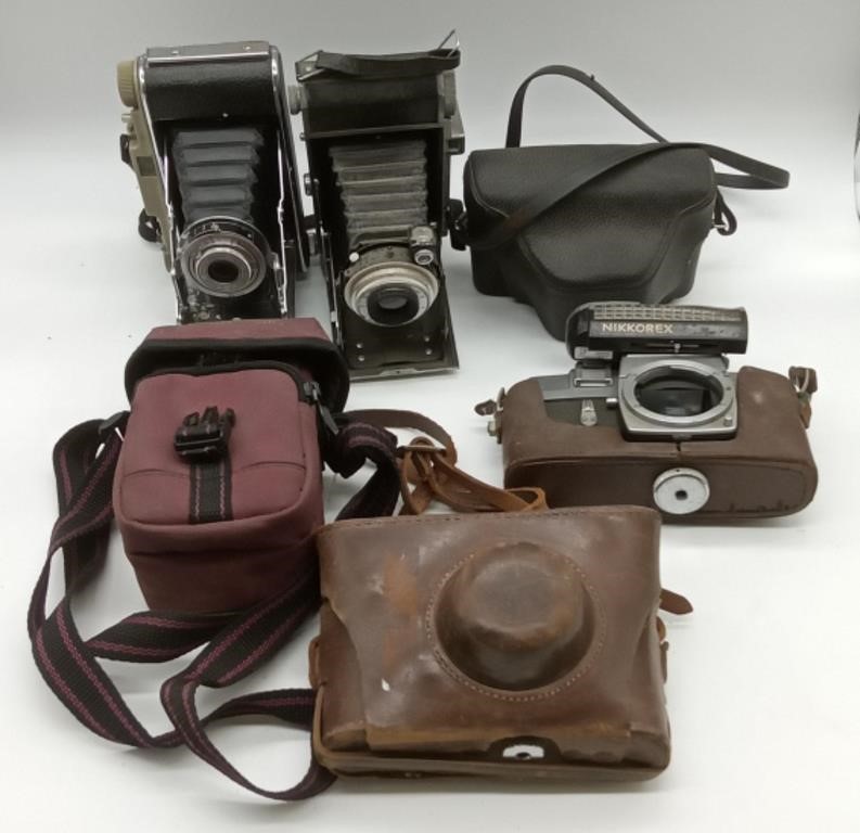 (R) Vintage Cameras Folders ,Universal,