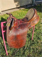 (Private) 17” SYD HILL STOCK SADDLE