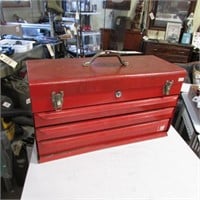 RED MULTIDRAWER TOOL BOX