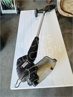 Black & Decker eletric lawn trimmer
