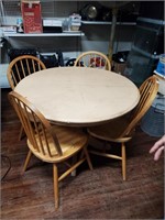 Pine Table & 4 Chairs