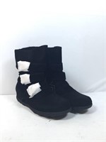 New Daily Shoes Size 5.5 Black Boots