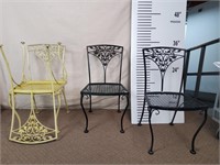 4 chaises d'extérieur en fer forgé -