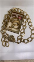 Sarah Coy fashion chain & gold tone earring clips