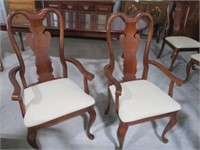 361-MAHOGANY DINING TABLE W/ CHAIRS