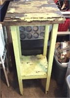 Wood Plant Stand, Weathered 16x16