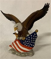 AMERICAN BALD EAGLE FIGURINE