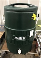 IGLOO 10 gallon drinking water cooler