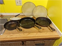 Three Cast Iron Pans & Two Splatter Screens