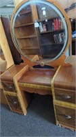 Vintage vanity with mirror
Base: 29 1/2" tall x
