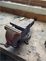 6 inch bench vice