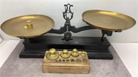 FRENCH E.L.FORCE CASTIRON BALANCE SCALE W/ WEIGHTS