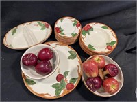 (20) Pc Franciscan Earthware Apple Plates And (9)