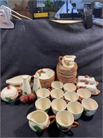 (60) Pc Franciscan Earthware Apple Dishes