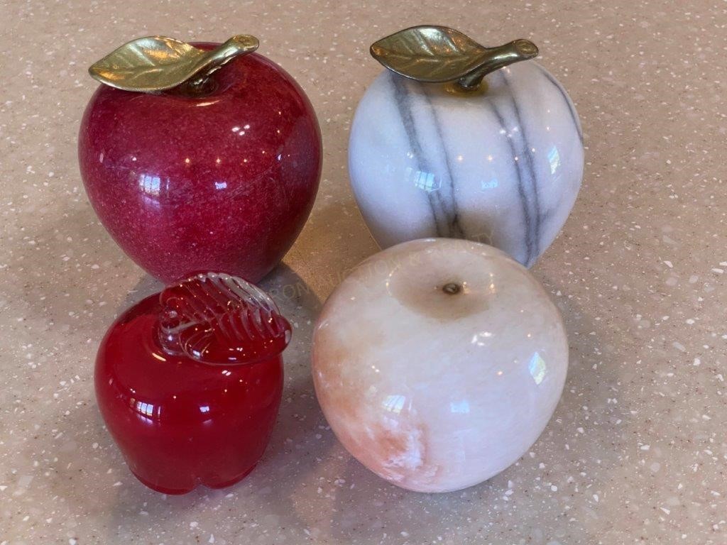 4 Apple Figurines