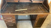 Roll Top Desk (Has some Damage) 48 x 30 x 43