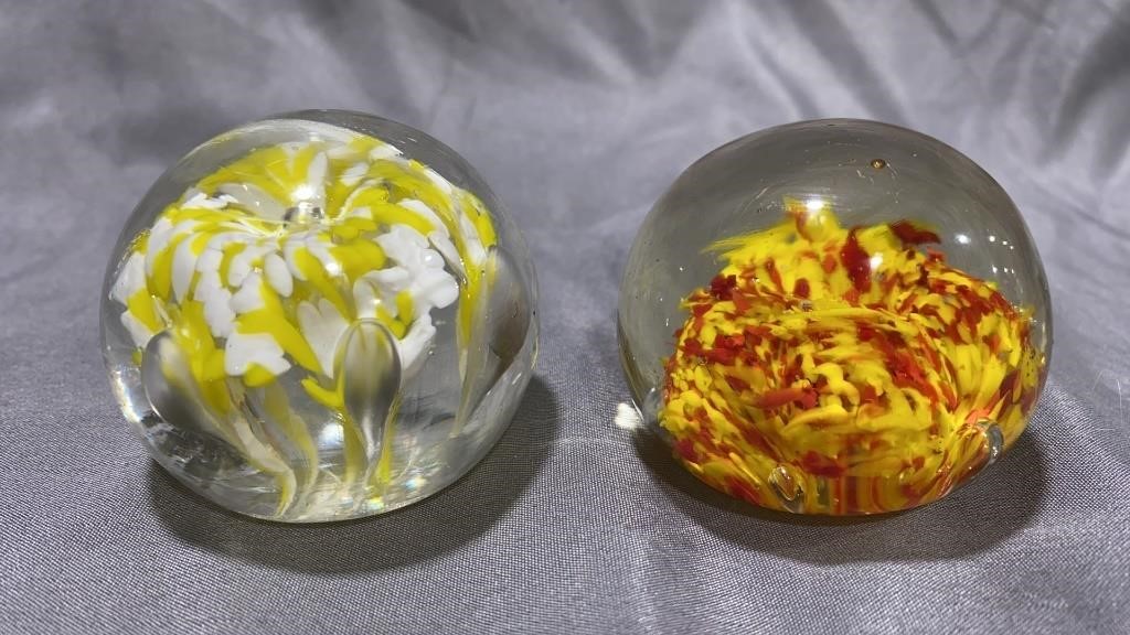 2in Controlled Bubble Paperweights