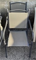 (O) 2 Outdoor Patio Chairs 34??
