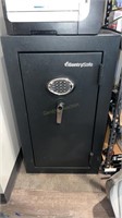 SENTRY SAFE 22" X 17" X 38" INCLUDES COMBO