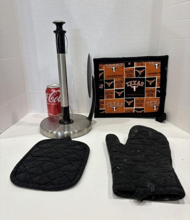 Metal Paper Towel Dispenser and Black Hot Pads