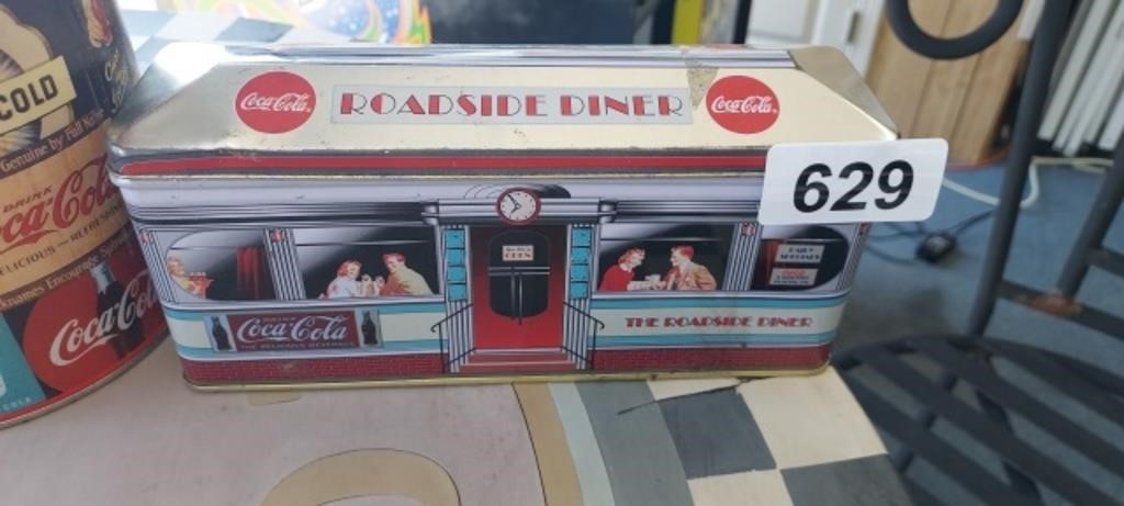 COCA COLA ROADSIDE DINER TIN