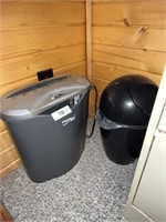 Paper Shredder & Trash Can