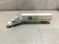 Ertl Tractor trailer ICI Seeds toy