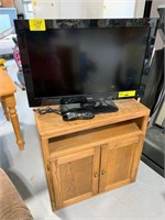 32" HAIER UNTESTED TV (SOME SCRATCHES TO FRONT &