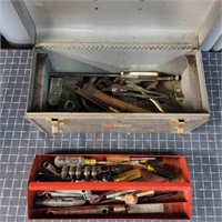 T2 30+Pc Craftsman Tool box Pliers Hammer