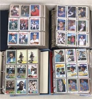 4 binders of baseball cards