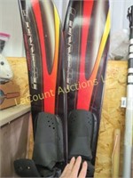 Pair Connelly Super sidecut water skiis wide body