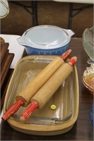 Bakeware and rolling pins