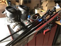 60" Blizzard Ski's, 324mm Boots, Goggles, Poles