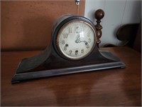 Vintage New Haven Clock
