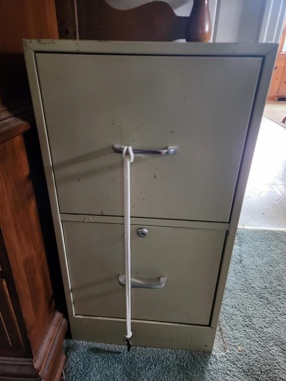 Metal 2 Drawer File Cabinet