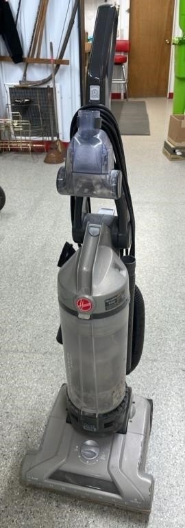 Hoover Wind Tunnel Vacuum.  Dirty But Appears