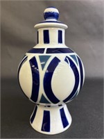 Vintage Sargadelos lidded vase