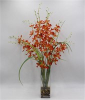Vase w/ Floral Decor
