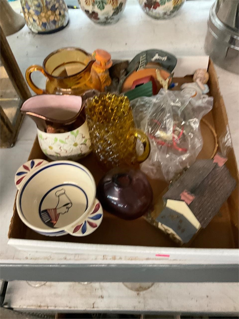 Vintage Tray Lot