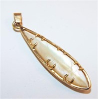 14k Gold And Mother Of Pearl Pendant