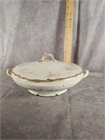 HAVILAND LIMOGES FRANCE FOOTED COVERED DISH 8.5"